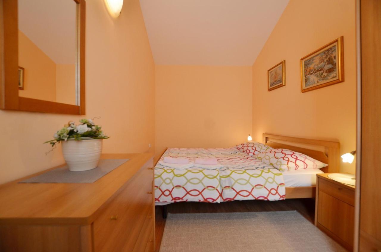 Zminj Apartments Екстериор снимка